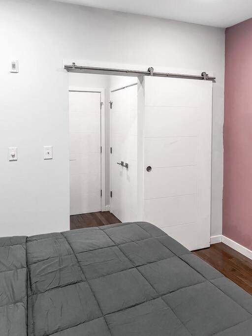 Yanne'S Place - Dual-Lounge Philadelphia Bagian luar foto