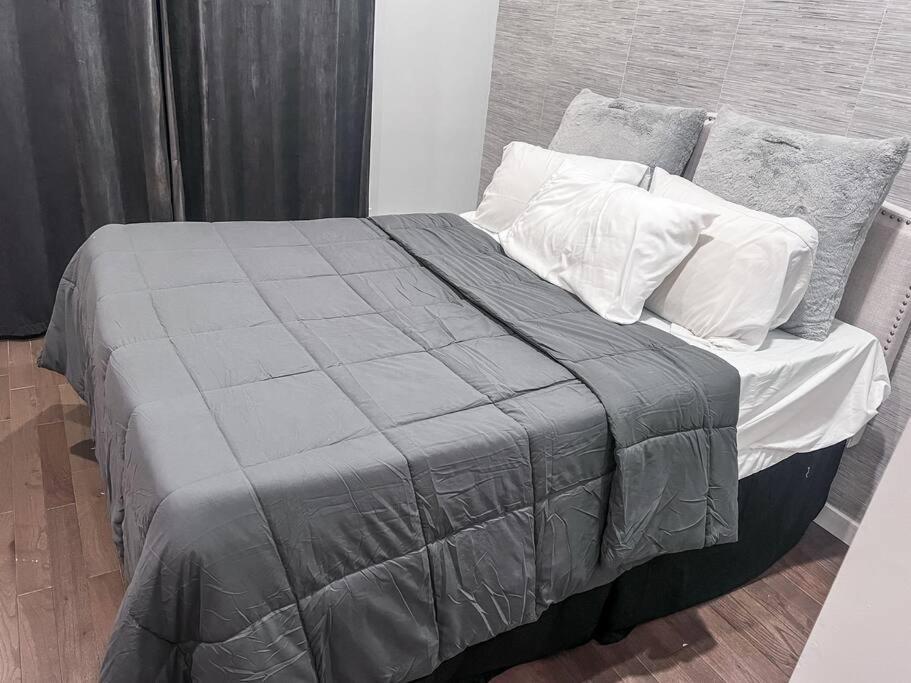 Yanne'S Place - Dual-Lounge Philadelphia Bagian luar foto